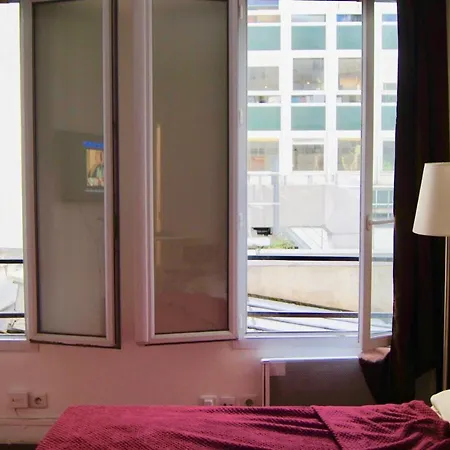 Bright Studio Near Tour Eiffel Parigi