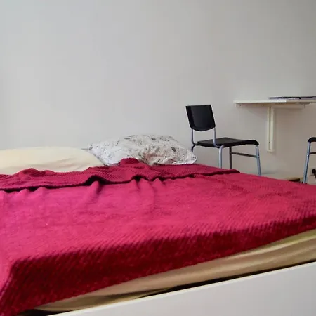 Bright Studio Near Tour Eiffel Parigi